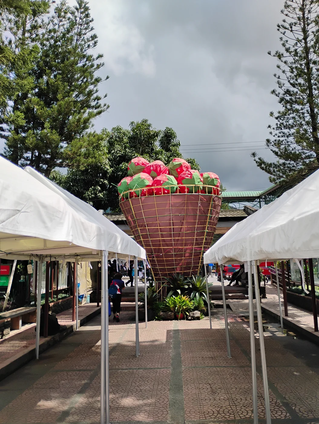 Giant strawberry landmark in La Trinidad